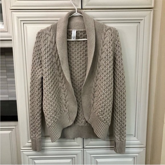 Ivivva Other - NWOT Ivivva kids (lululemon) Cardigan Sweater